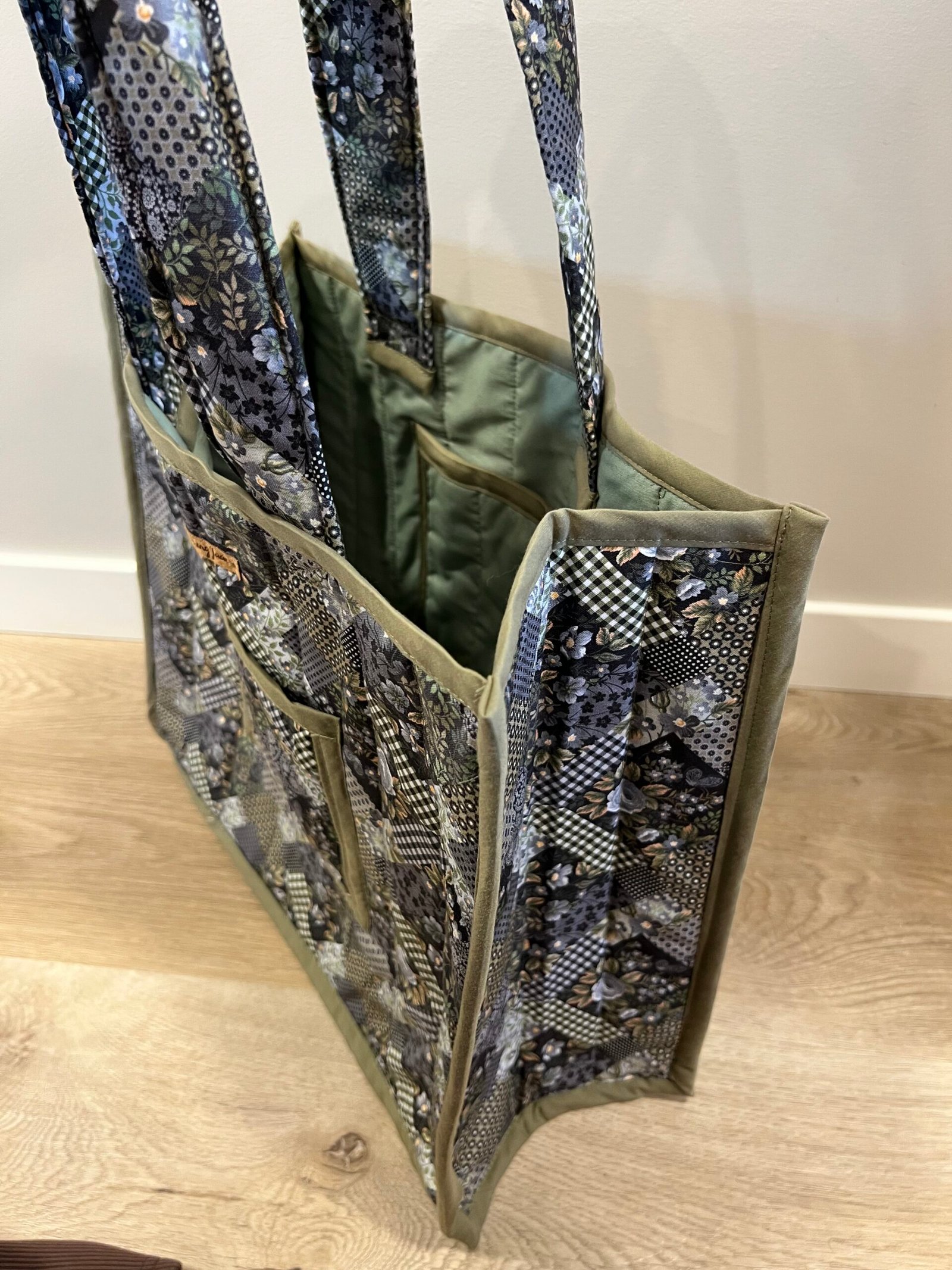 Quilted Boxy Everyday Tote in Navy Patchwork - Image 3