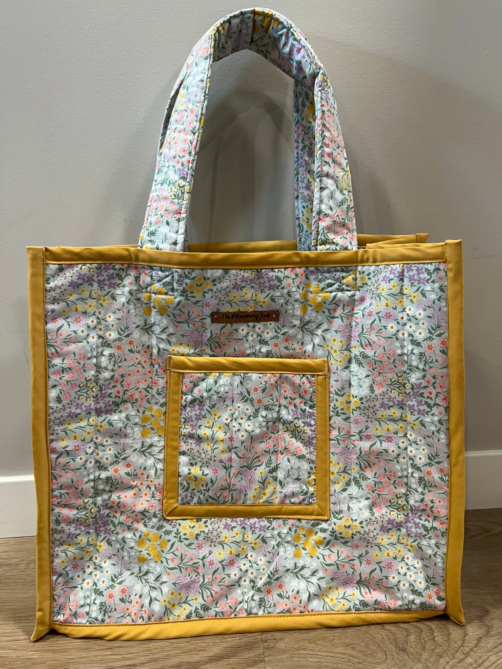 Quilted Boxy Everyday Tote in Bunny Trail