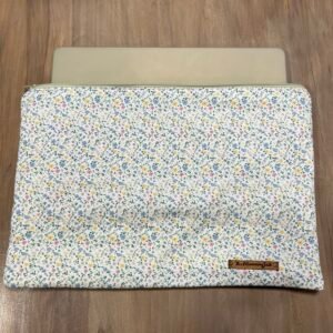 quilted-laptop-sleeve-15-16in-spring-floral