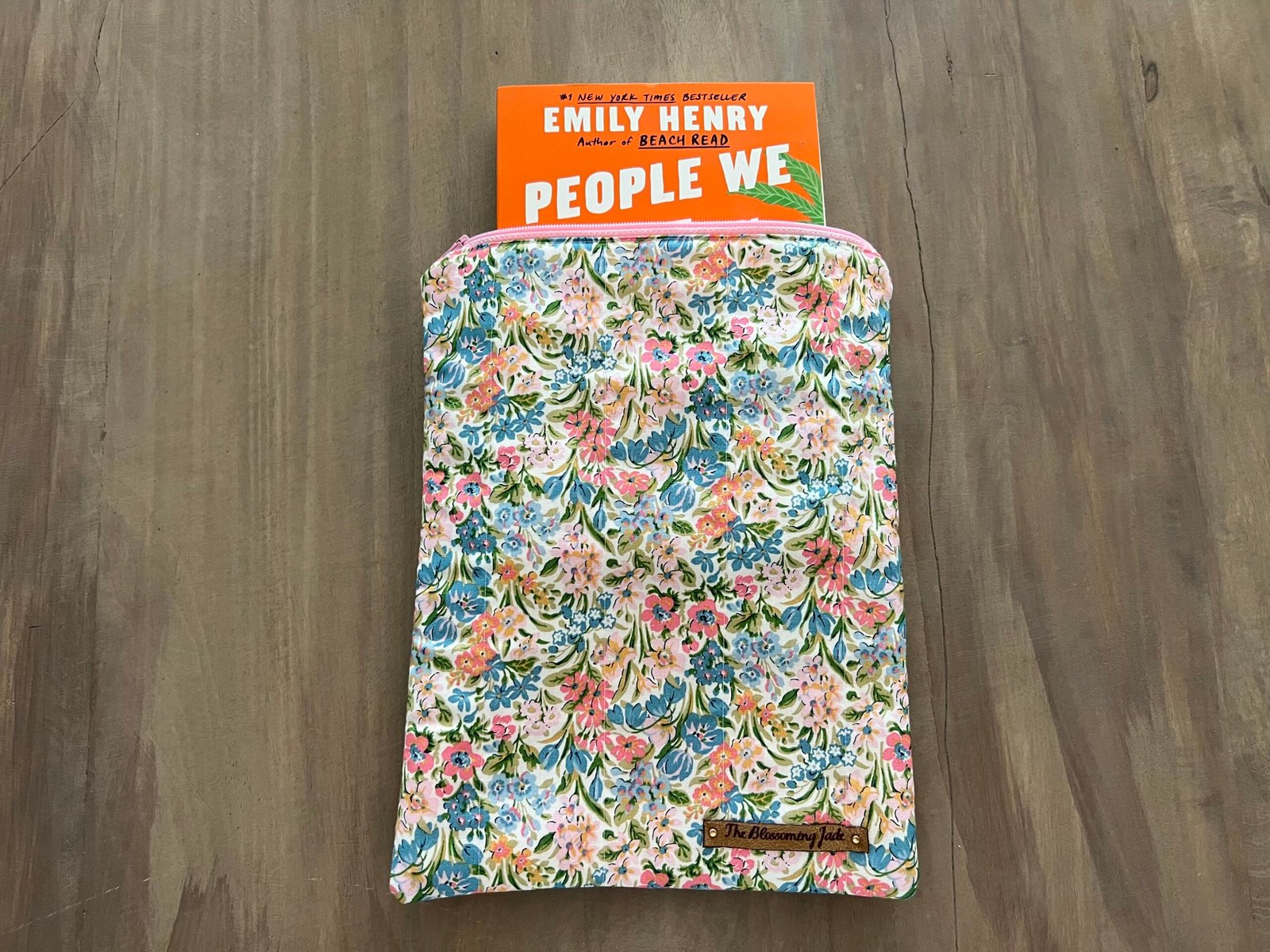 Quilted Book Sleeve in Tropical Floral - Image 2