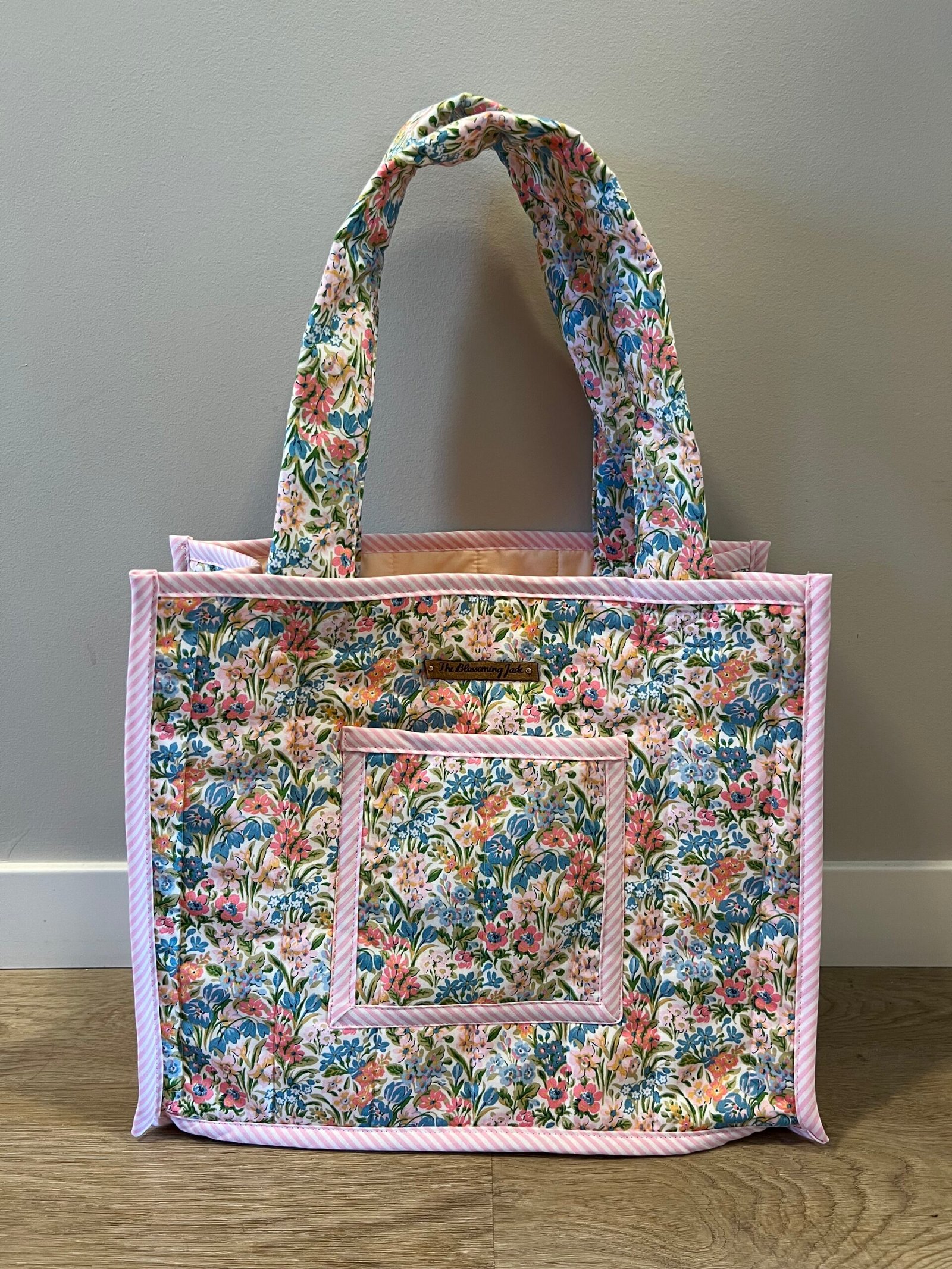 Mini Quilted Everyday Tote in Tropical Floral