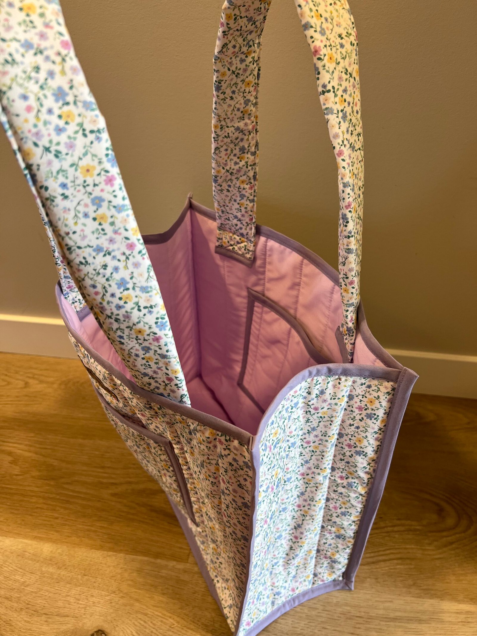Mini Quilted Everyday Tote in Spring Floral - Image 4