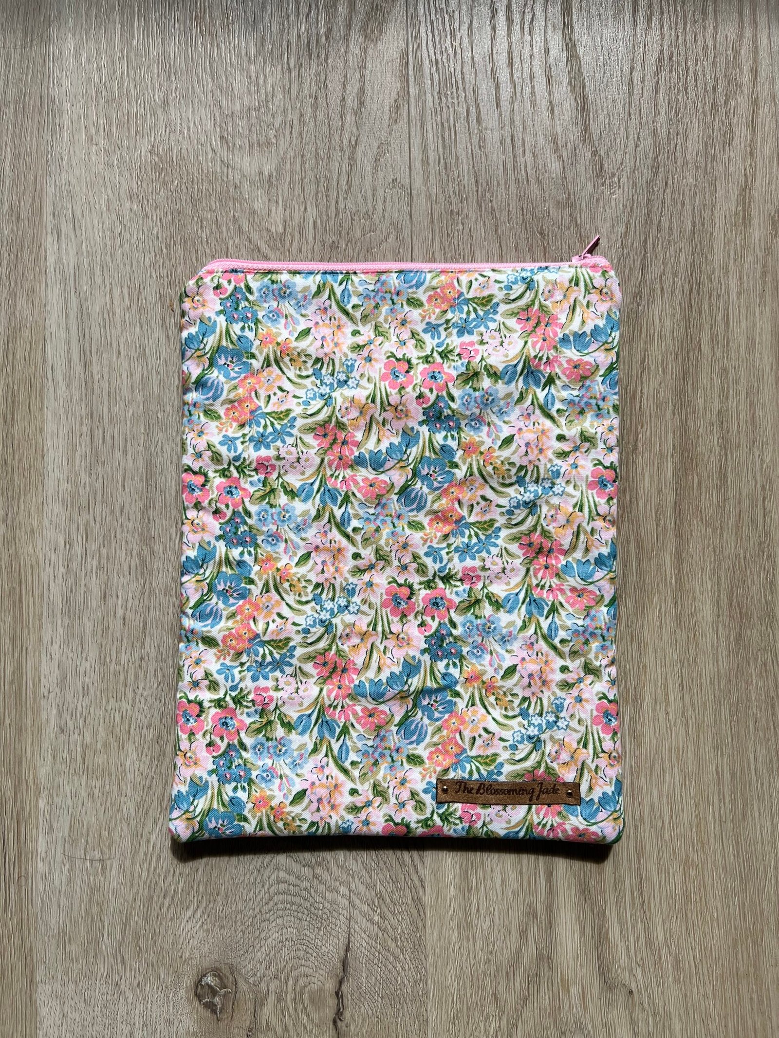 Quilted Book Sleeve in Tropical Floral